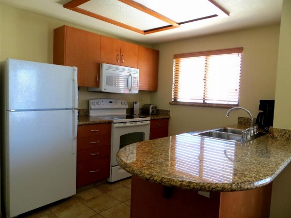 Polo Towers by Raintree image 13